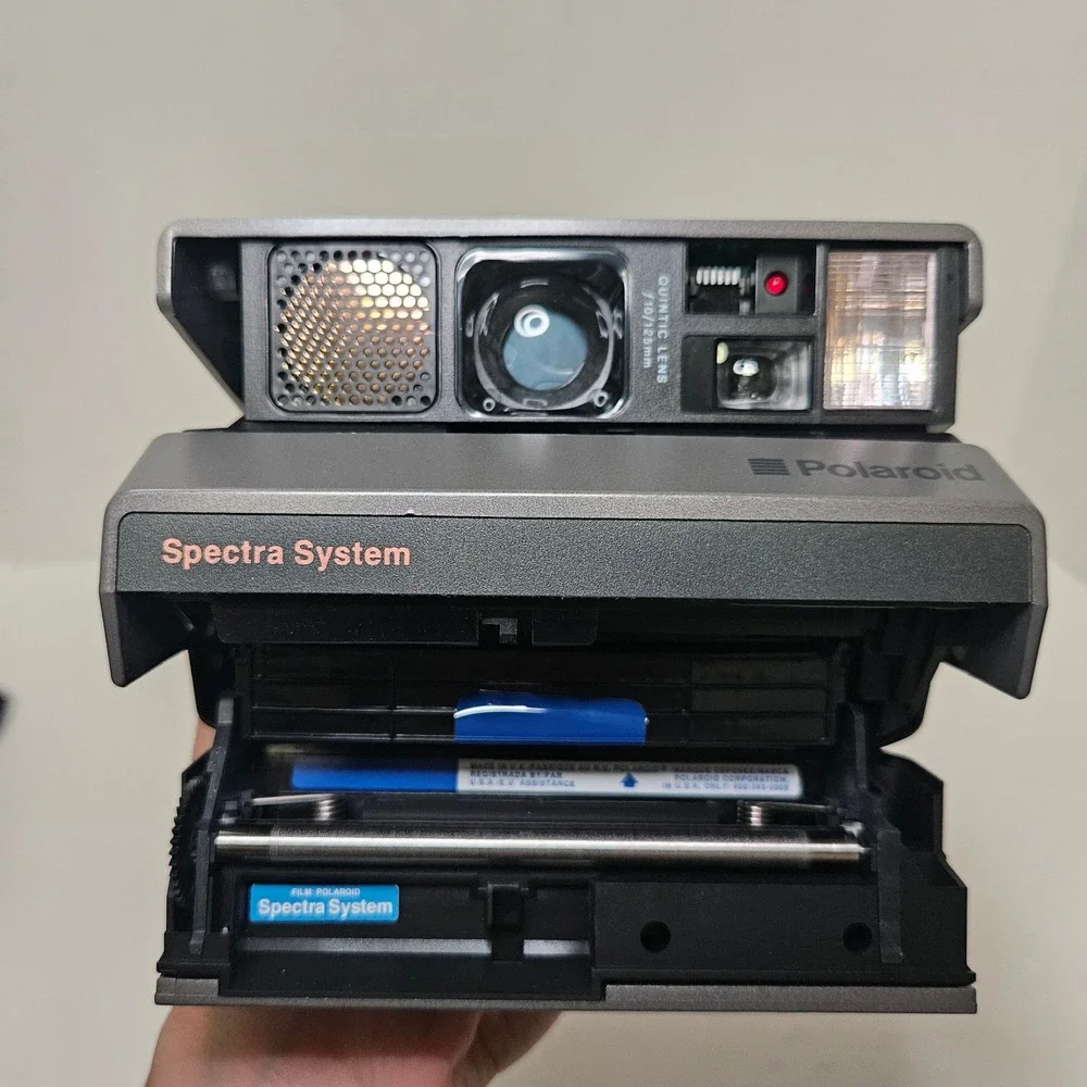 VTG Polaroid Spectra System Instant Film Camera with Carrying Case *Untested